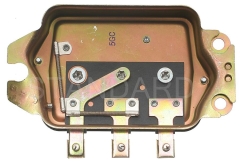 Lichtmaschinenregler - Voltage Regulator  GM 6 Volt 40-56
